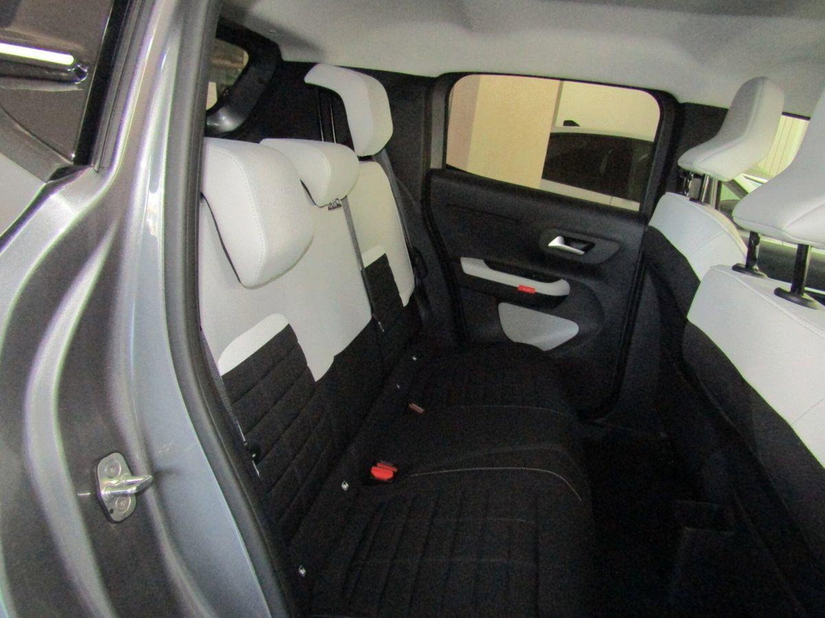 Citroen C3 1.2 puretech turbo Max 100cv s&s (8)
