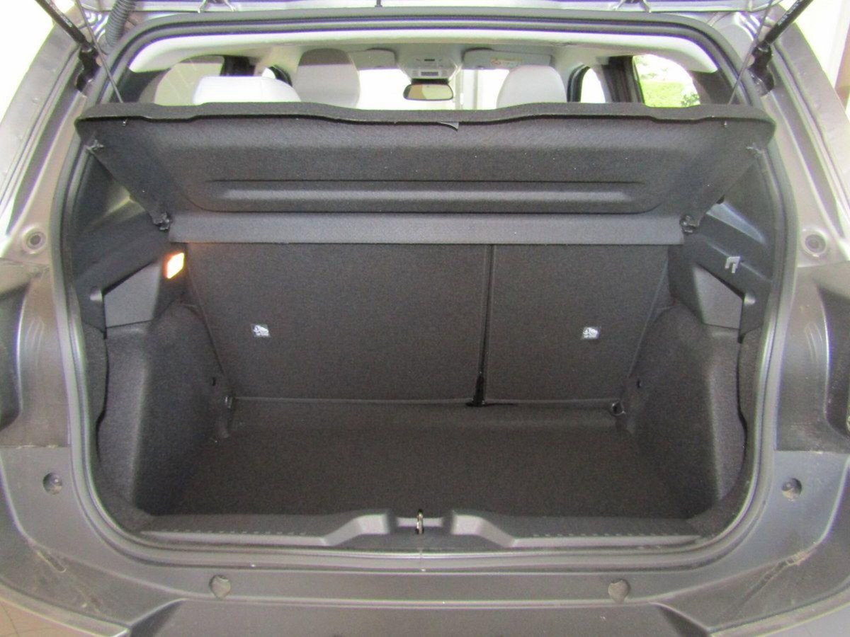 Citroen C3 1.2 puretech turbo Max 100cv s&s (9)