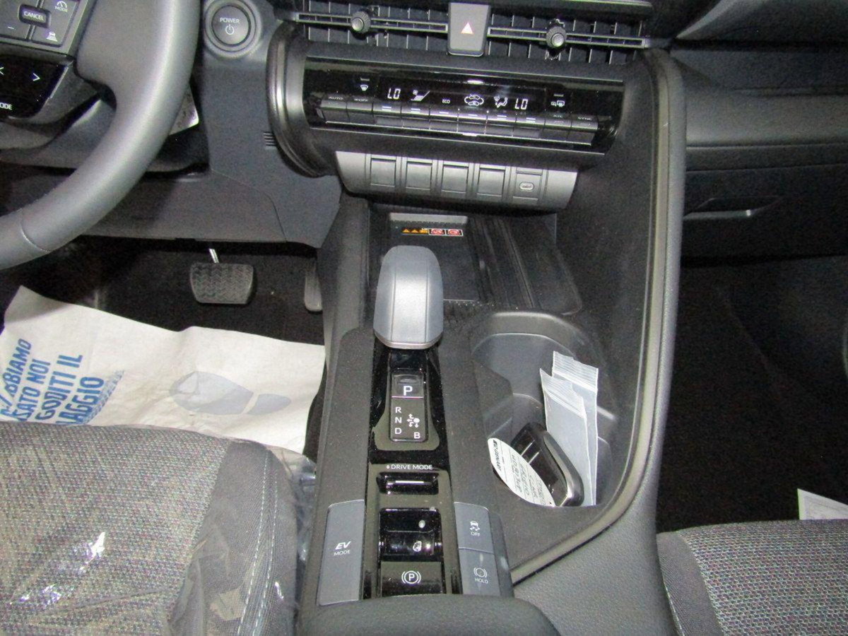 Toyota Toyota C-HR 1.8 Hybrid E-CVT Trend (12)