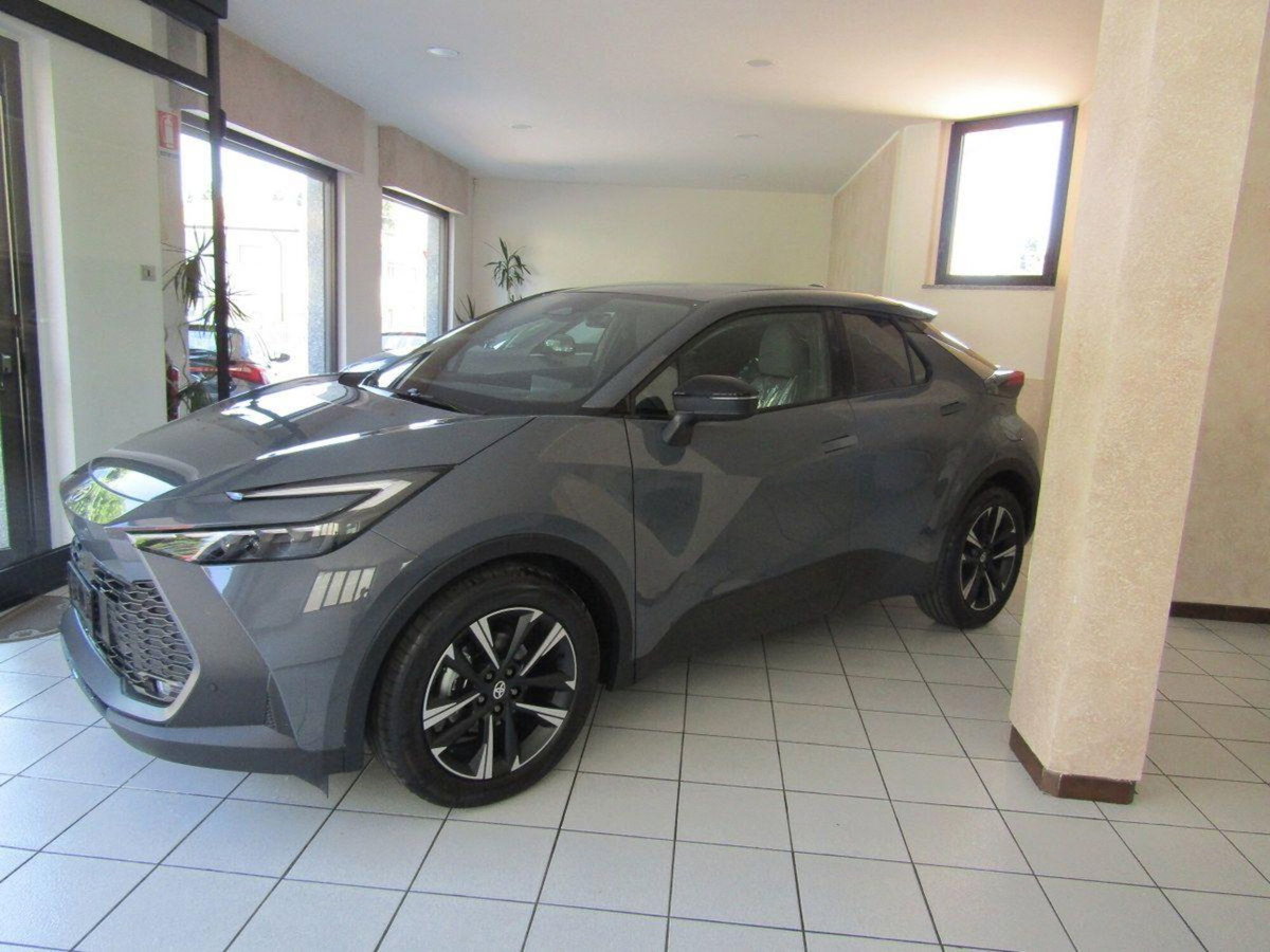 Toyota Toyota C-HR 1.8 Hybrid E-CVT Trend (2)