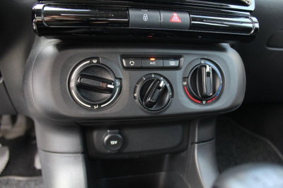 Citroen C3 BlueHDi 100 S&S Feel (16)