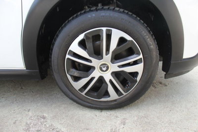 Citroen C3 BlueHDi 100 S&S Feel (4)