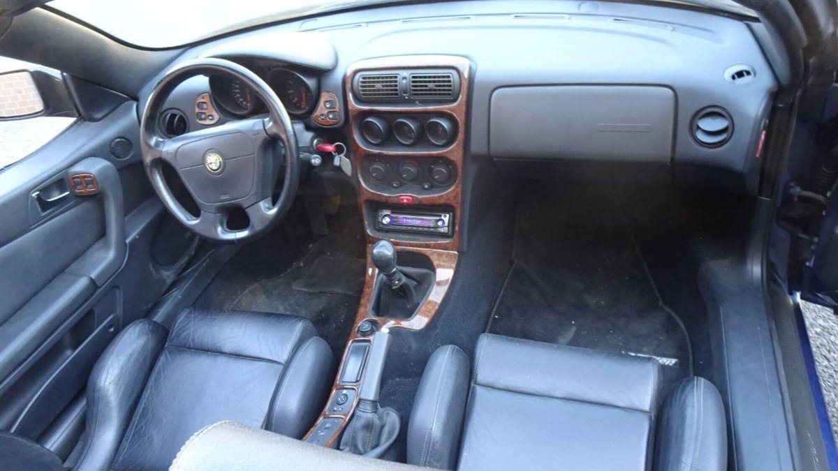 Alfa Romeo Spider 3.0i V6 cat (18)