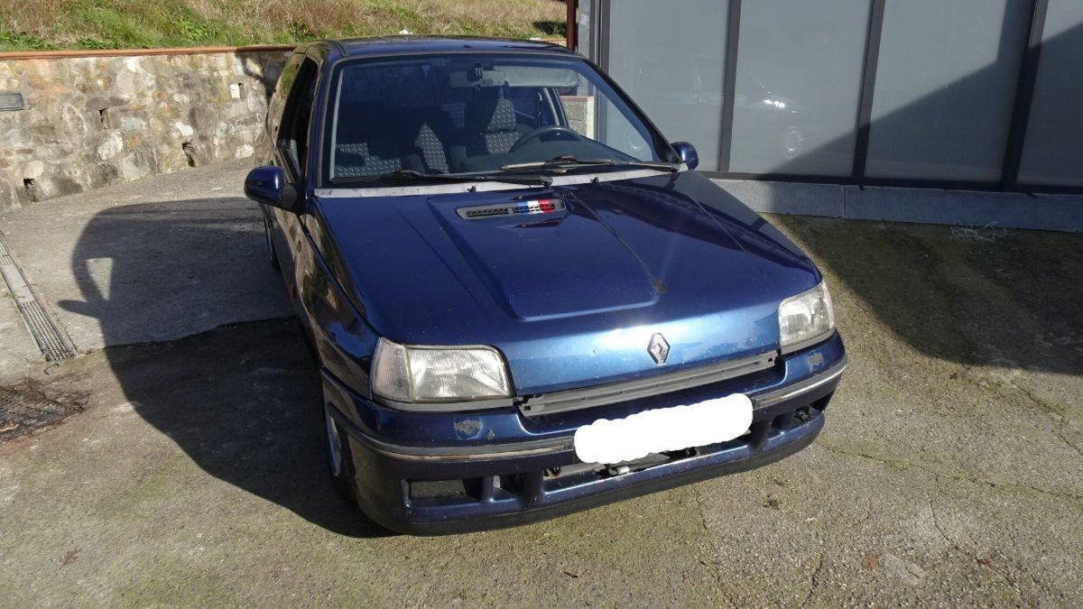 Renault Clio 16V (2)