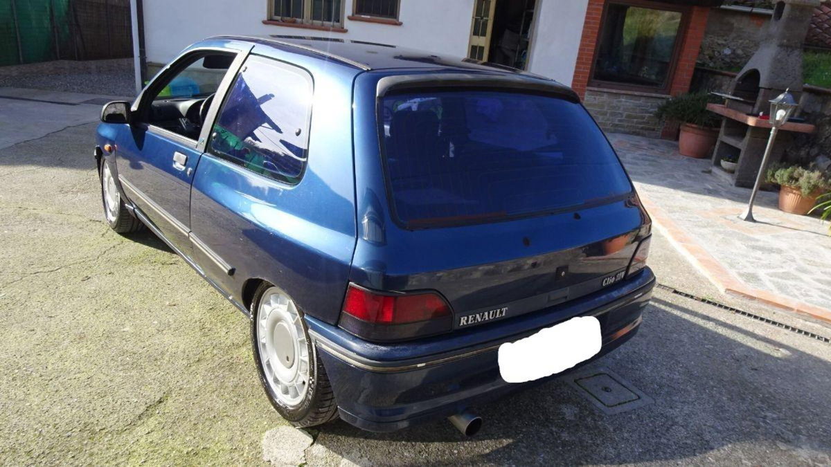 Renault Clio 16V (6)