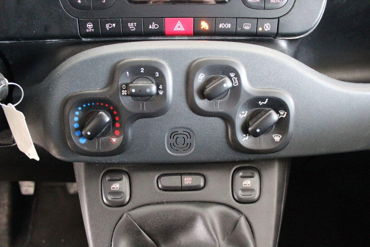 Fiat Panda 1.3 MJT 95 CV S&S Easy (14)