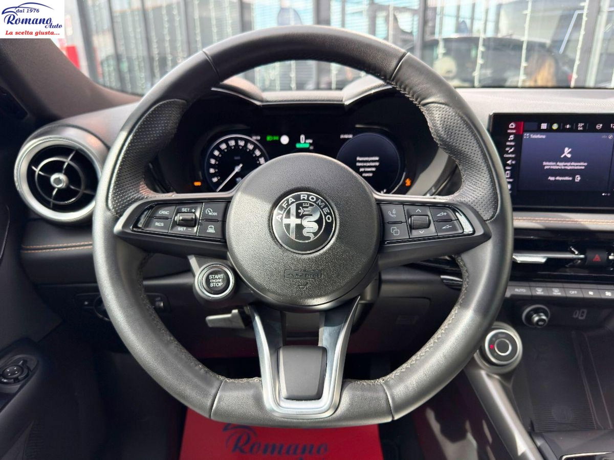 Alfa Romeo Tonale 1.3 phev Veloce Q4 280cv at6 (18)