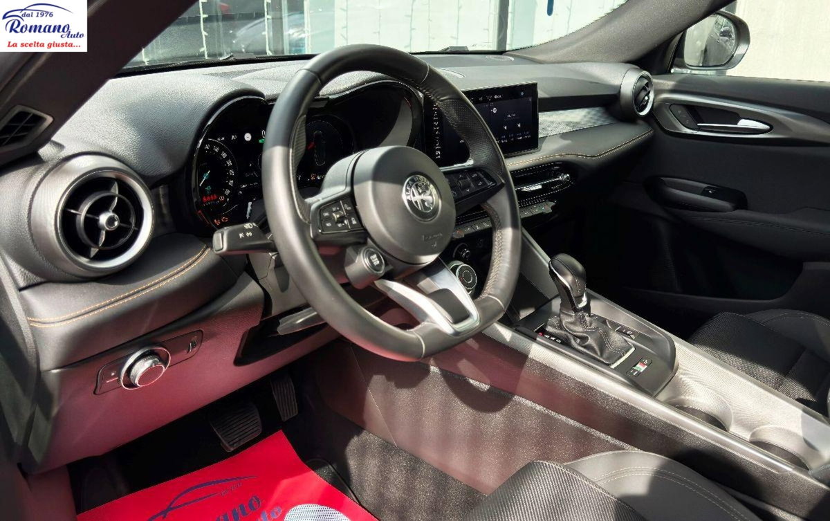 Alfa Romeo Tonale 1.3 phev Veloce Q4 280cv at6 (6)