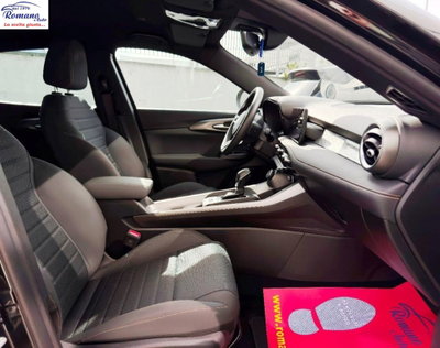 Alfa Romeo Tonale 1.3 phev Veloce Q4 280cv at6 (9)