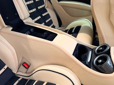 Ferrari FF Coupé FF DCT (17)