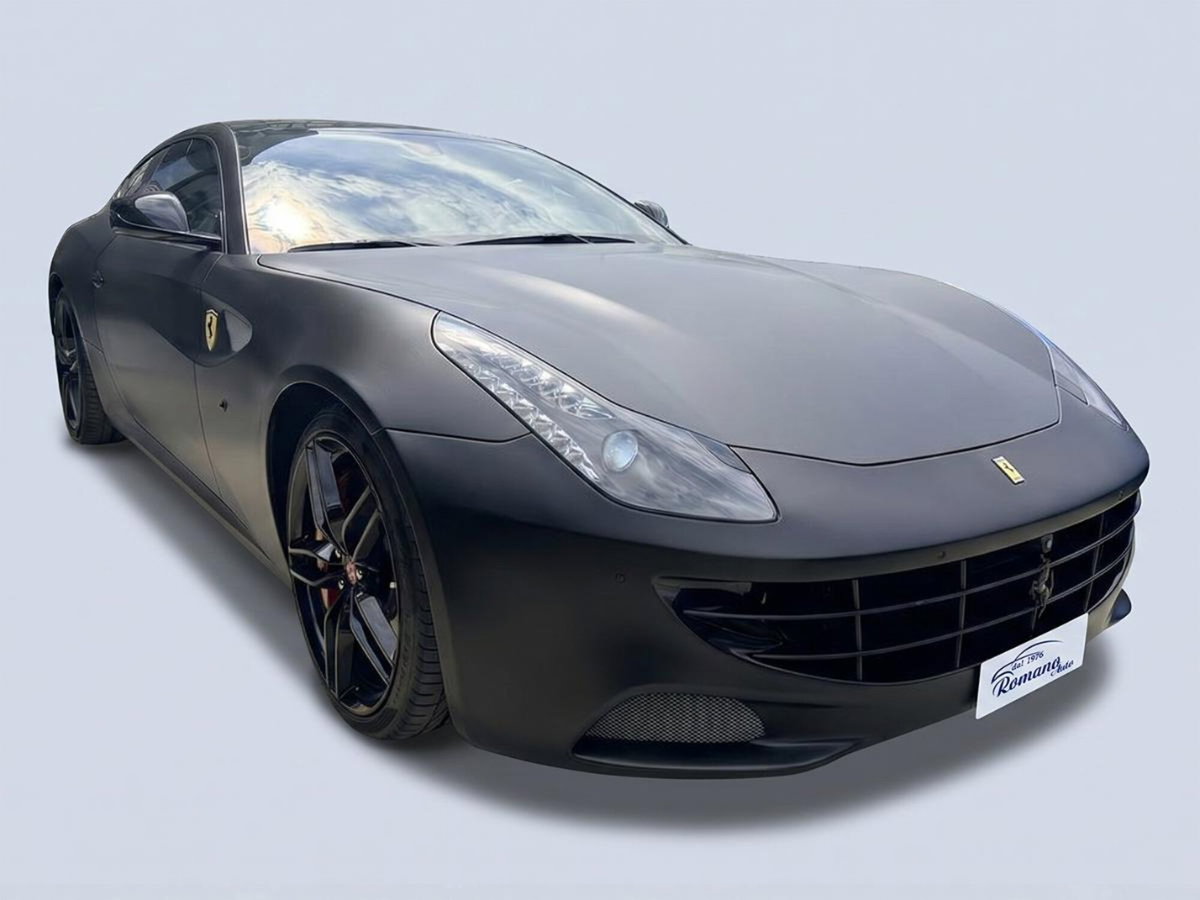 Ferrari FF Coupé FF DCT (3)