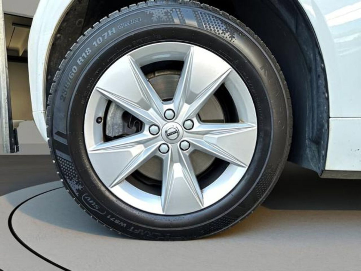 Volvo XC60 B4 automatico Core (15)