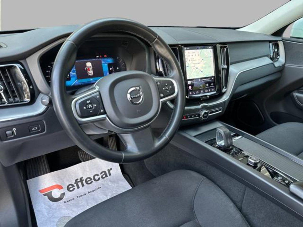 Volvo XC60 B4 automatico Core (7)
