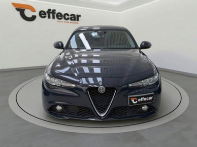 Alfa Romeo Giulia 2.2 Turbodiesel 150 CV AT8 Super (2)