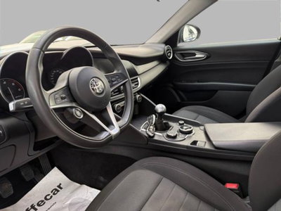 Alfa Romeo Giulia 2.2 Turbodiesel 150 CV AT8 Super (7)