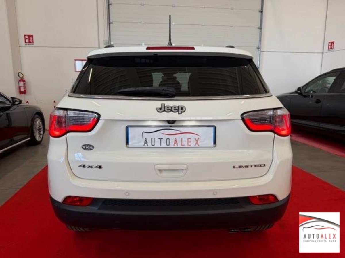 Jeep Compass 2.0 Multijet II 4WD Limited (5)