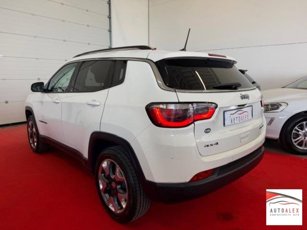 Jeep Compass 2.0 Multijet II 4WD Limited (6)