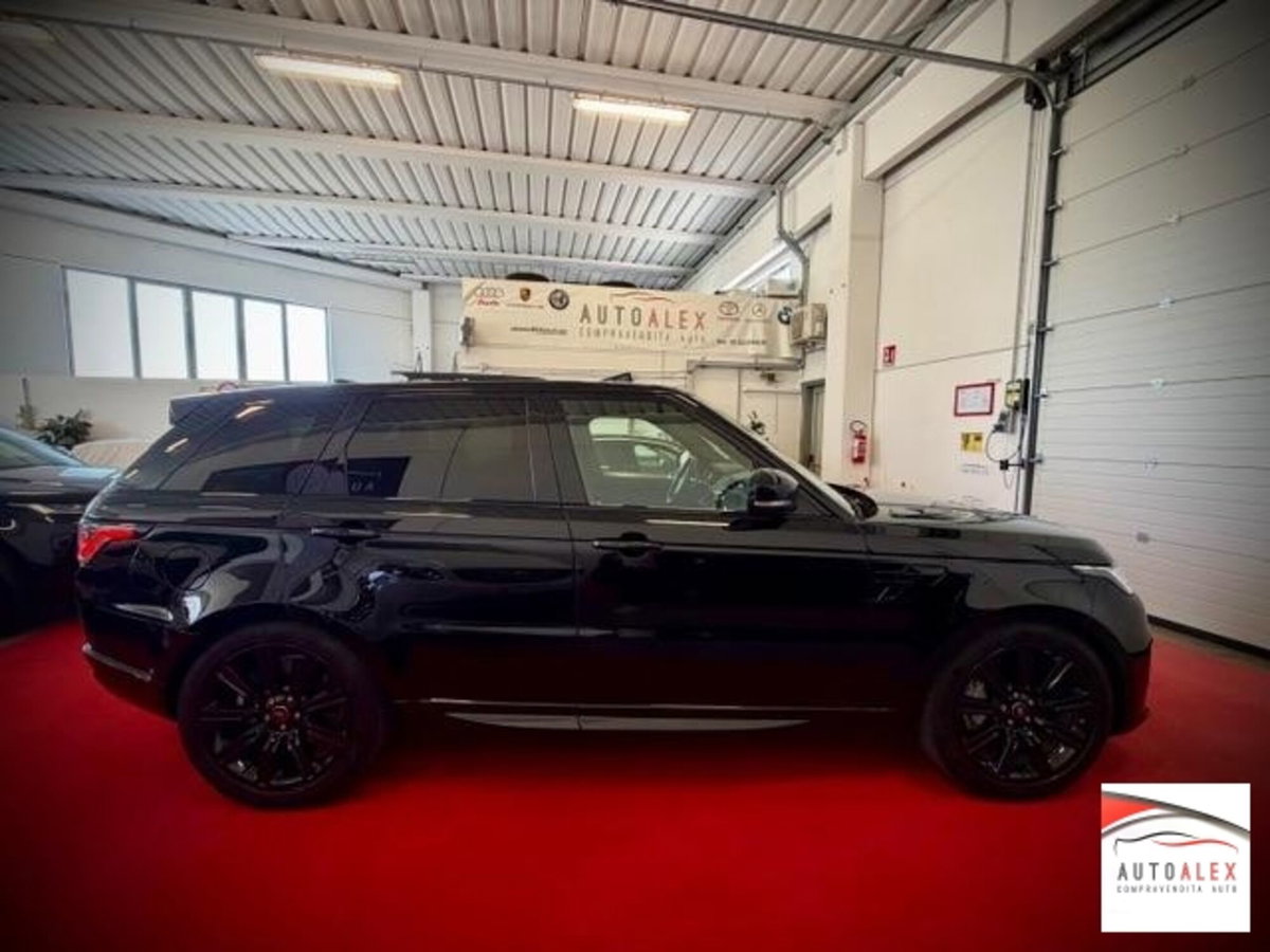 Land Rover Range Rover 3.0d i6 mhev HSE awd 249cv auto (14)