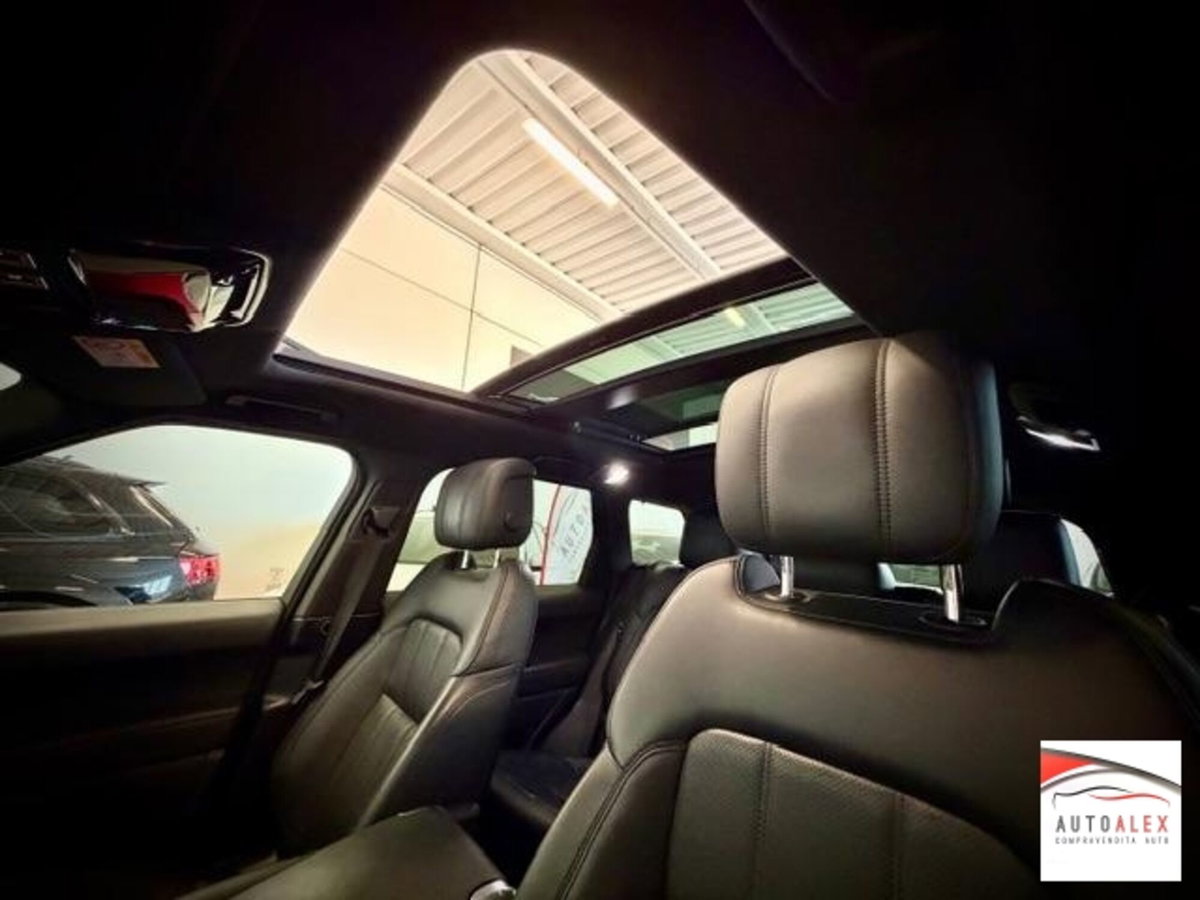 Land Rover Range Rover 3.0d i6 mhev HSE awd 249cv auto (18)