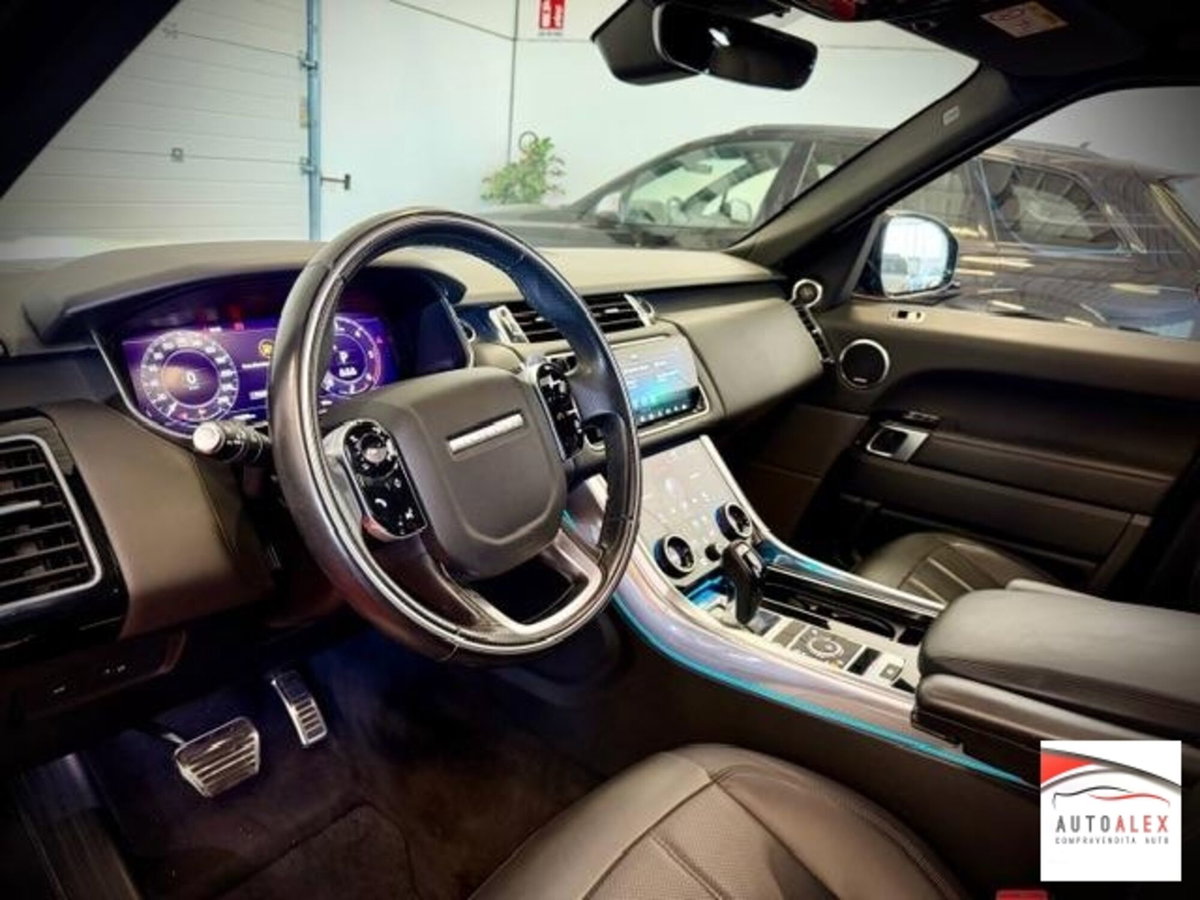 Land Rover Range Rover 3.0d i6 mhev HSE awd 249cv auto (7)