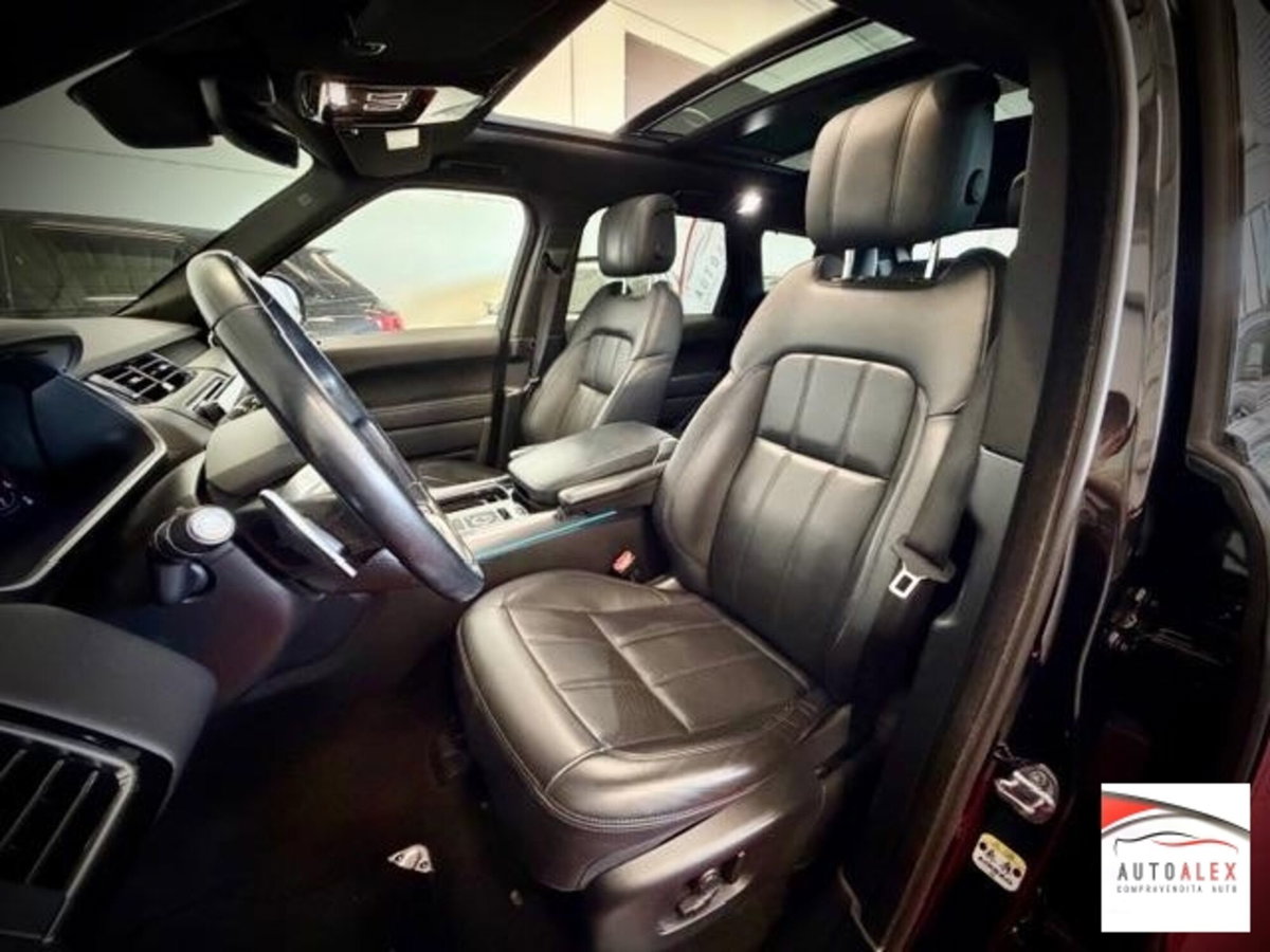 Land Rover Range Rover 3.0d i6 mhev HSE awd 249cv auto (8)