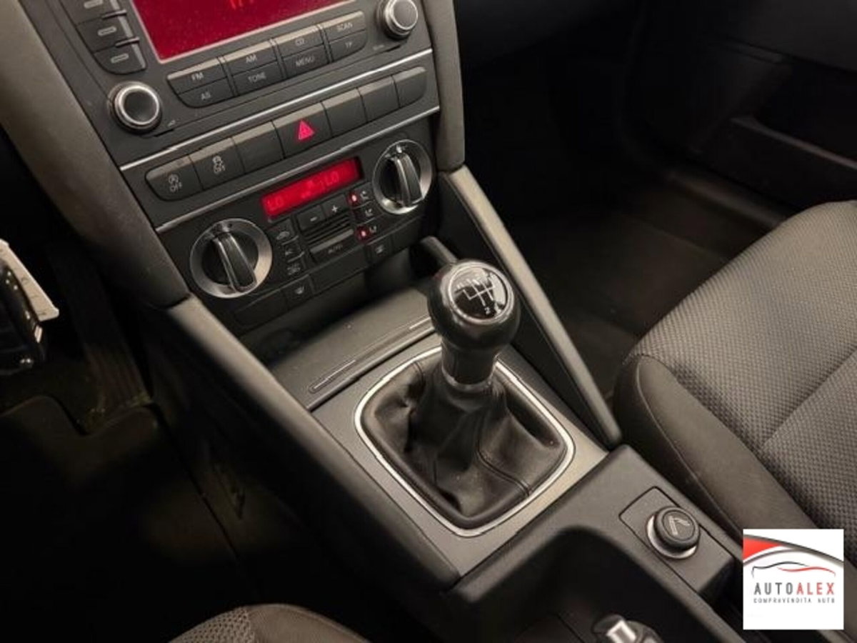 Audi A3 Sportback 1.6 TDI Attraction (13)