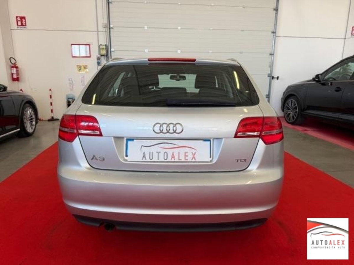 Audi A3 Sportback 1.6 TDI Attraction (5)