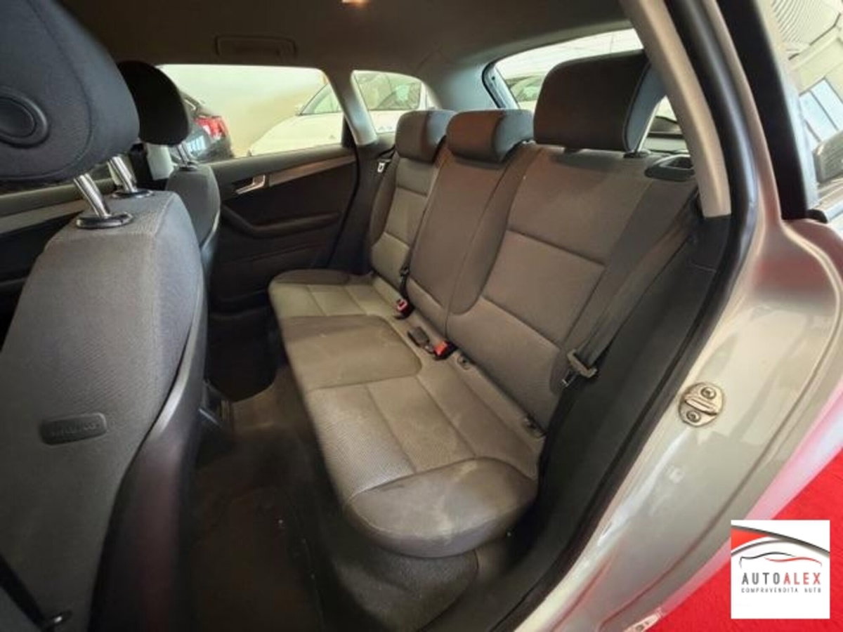 Audi A3 Sportback 1.6 TDI Attraction (9)