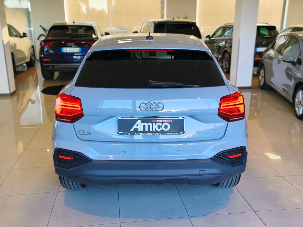 Audi Q2 Q2 30 TDI S tronic Identity Black (7)