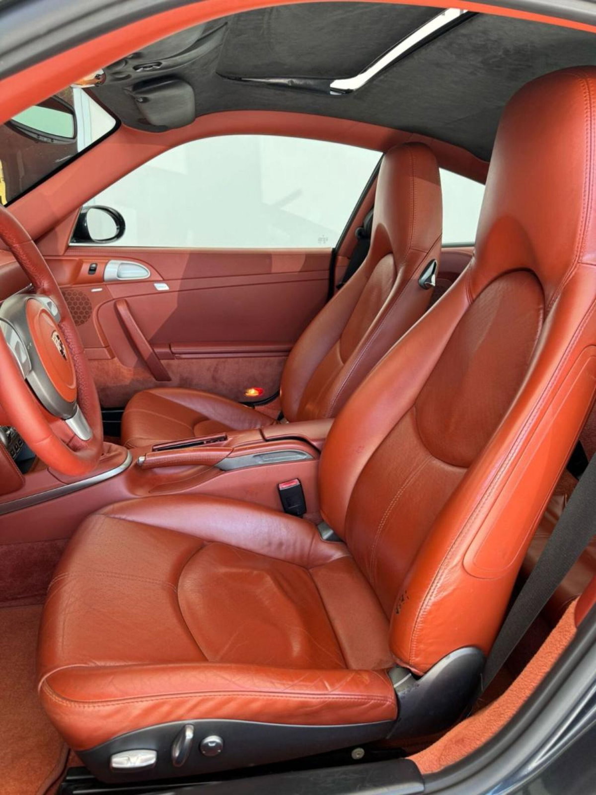Porsche 911 Coupé Carrera 4S (10)