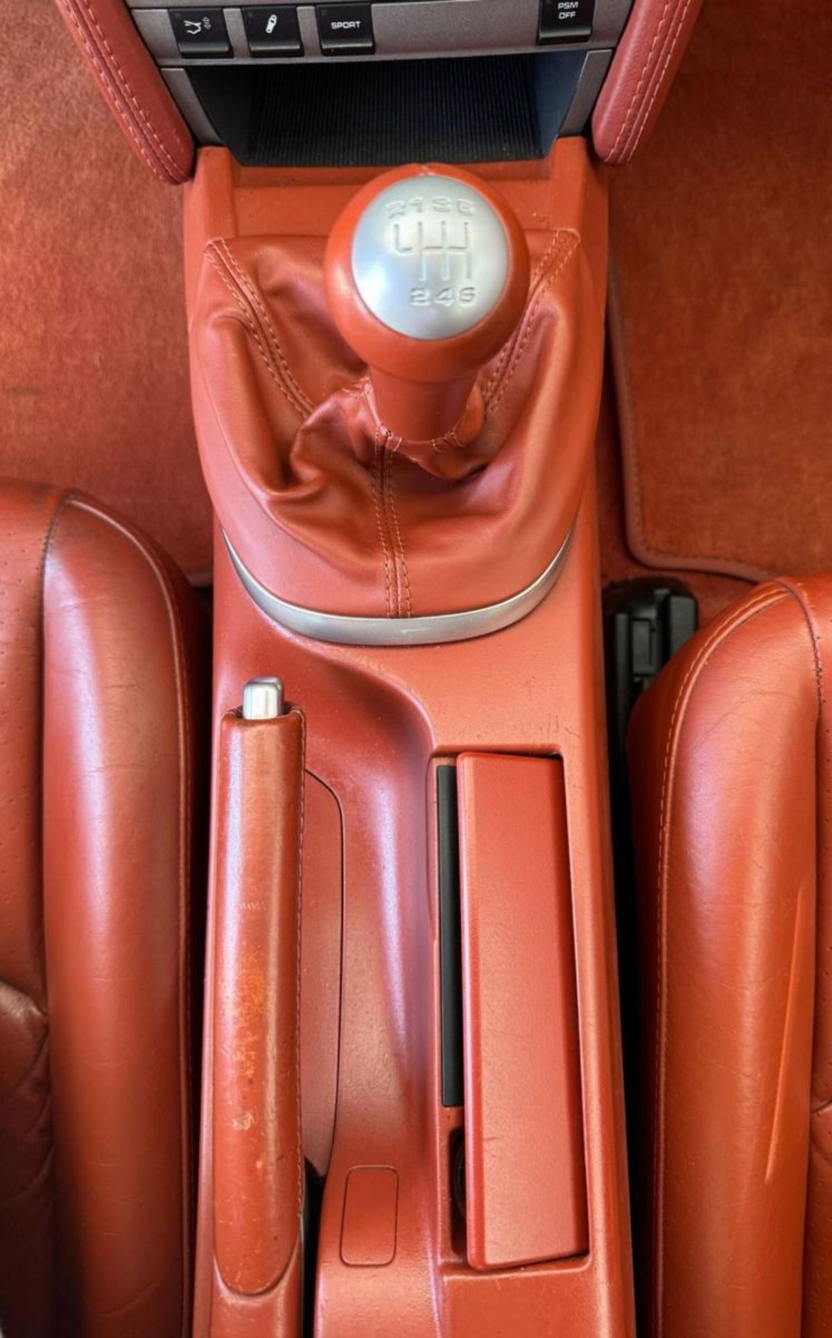 Porsche 911 Coupé Carrera 4S (16)