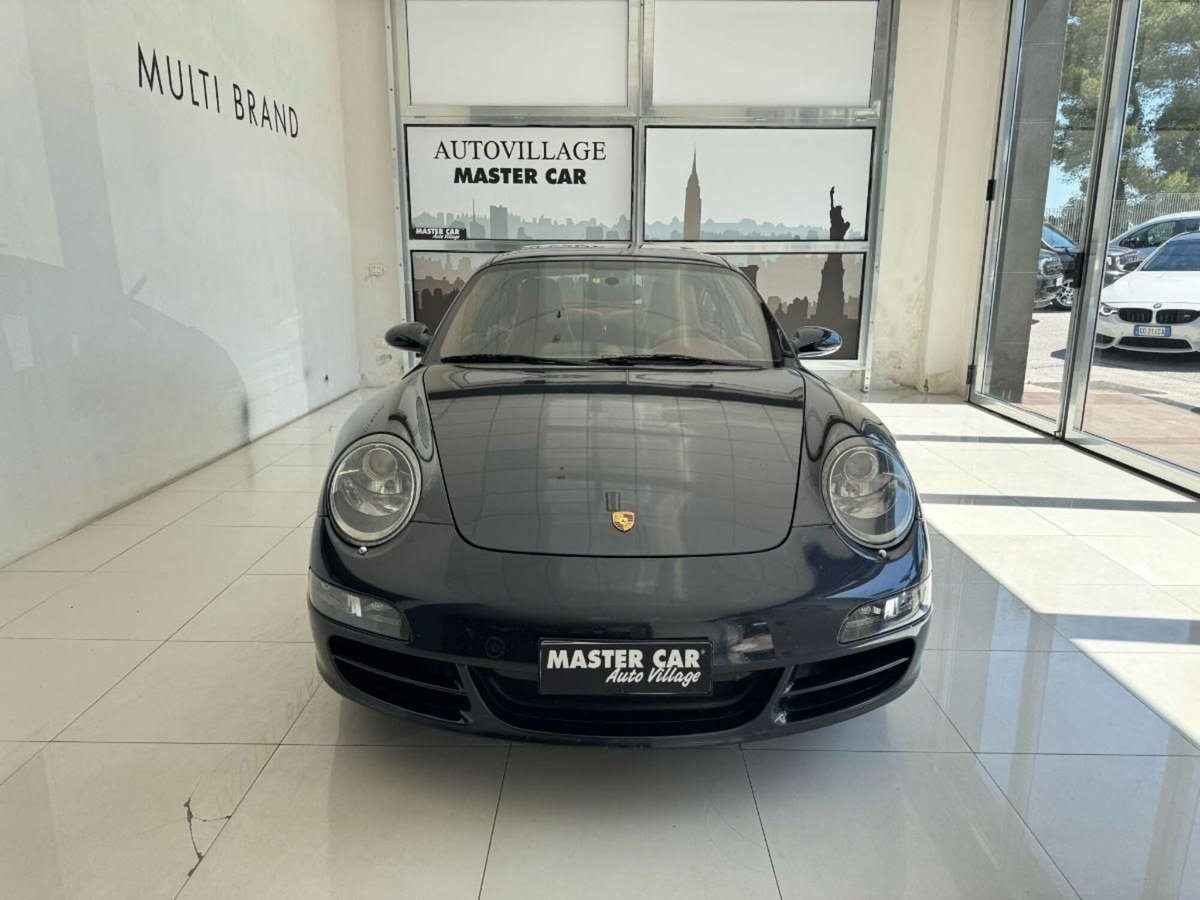 Porsche 911 Coupé Carrera 4S (5)