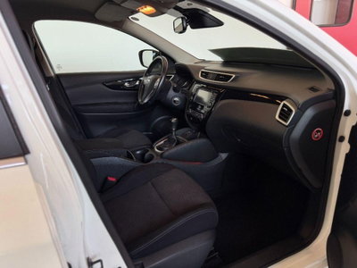 Nissan Qashqai 1.2 DIG-T Tekna (5)