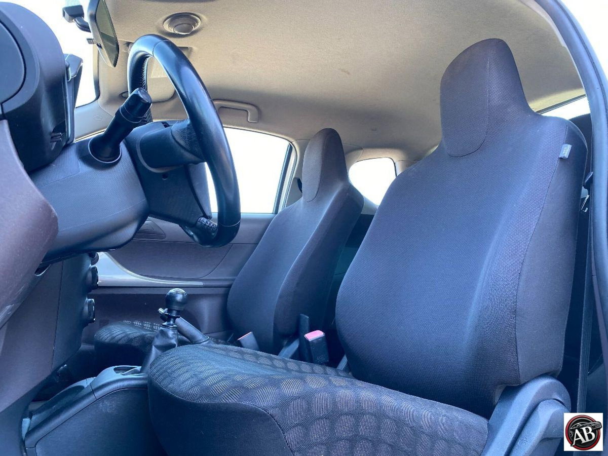 Toyota iQ 1.0 (10)