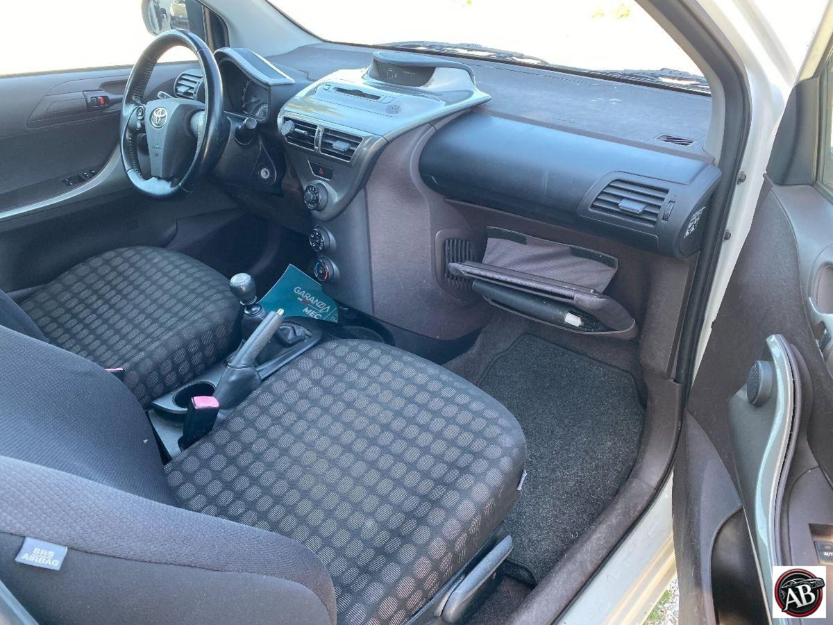 Toyota iQ 1.0 (12)