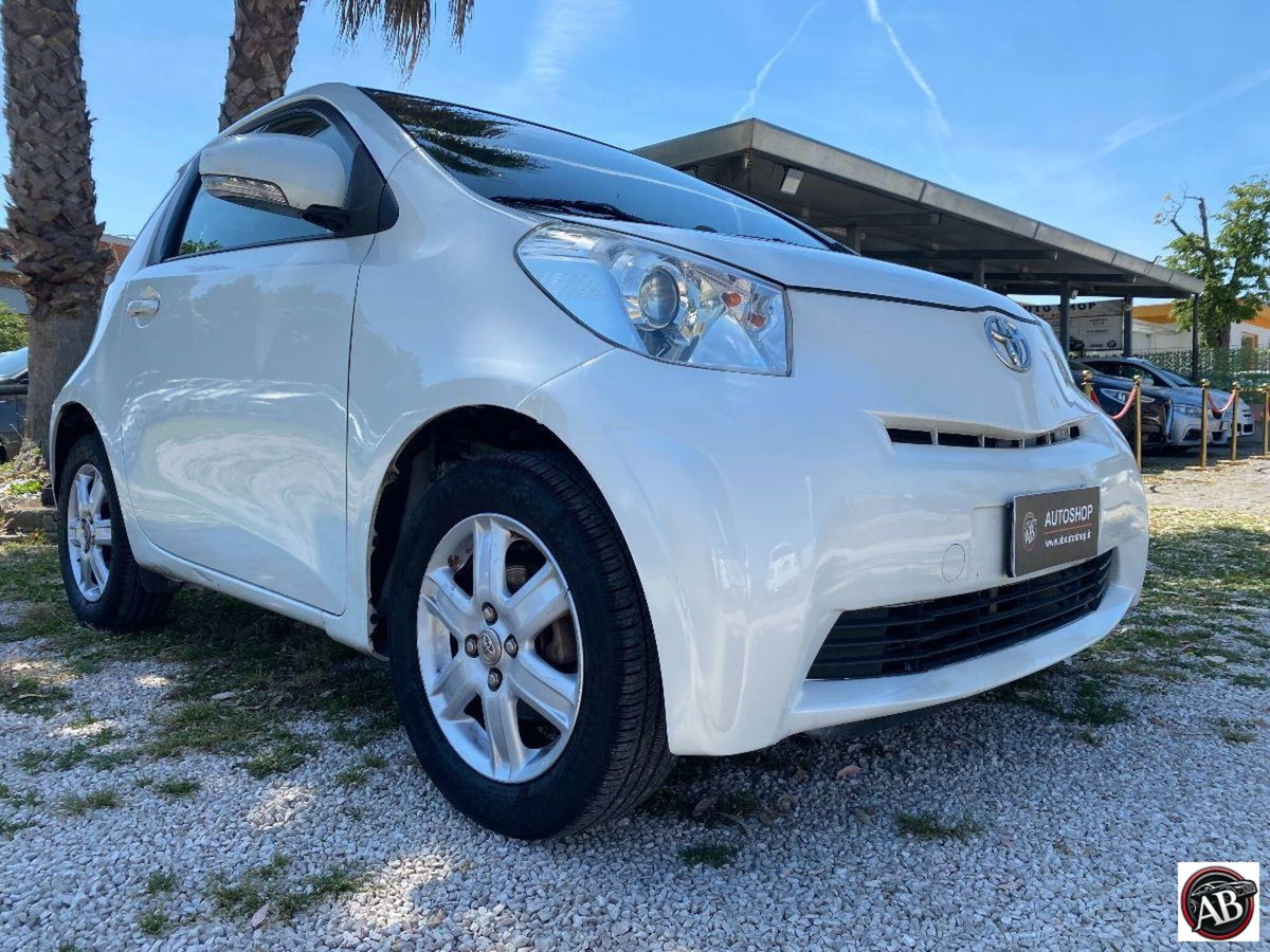 Toyota iQ 1.0 (4)