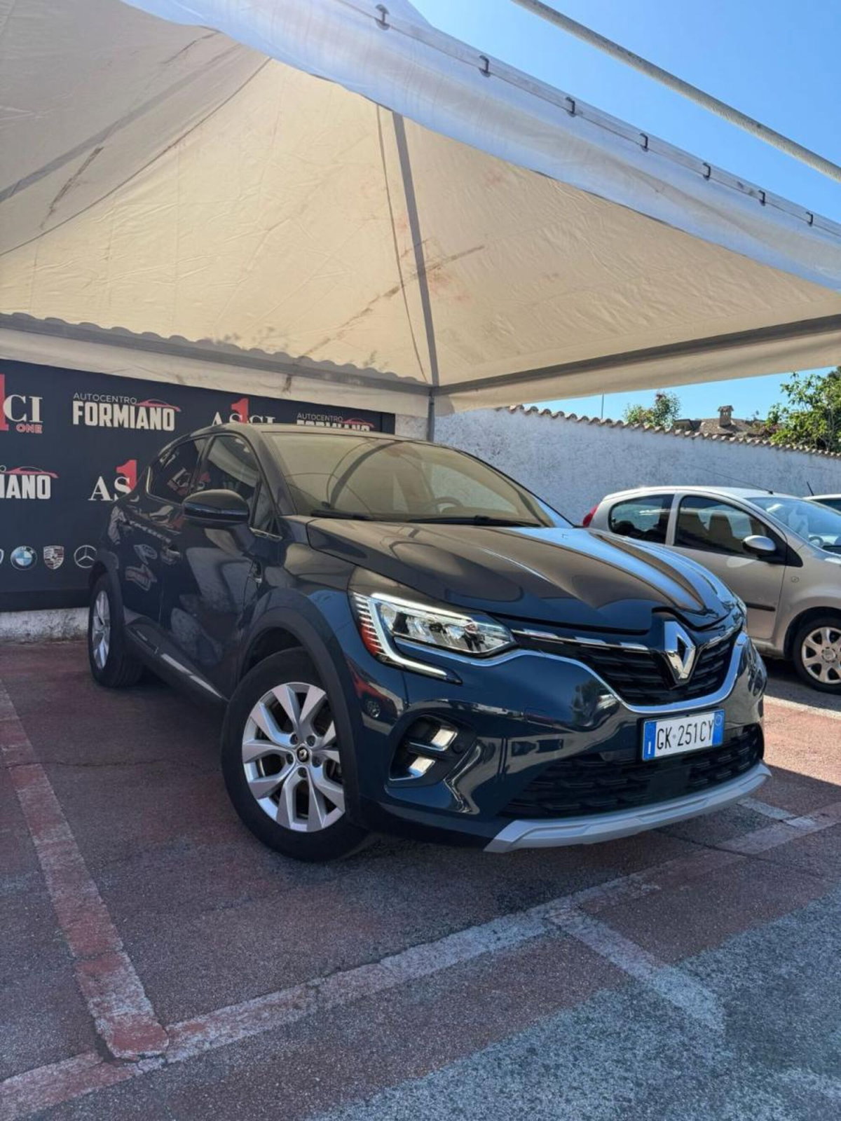 Renault Captur Full Hybrid E-Tech 145 CV Techno (3)