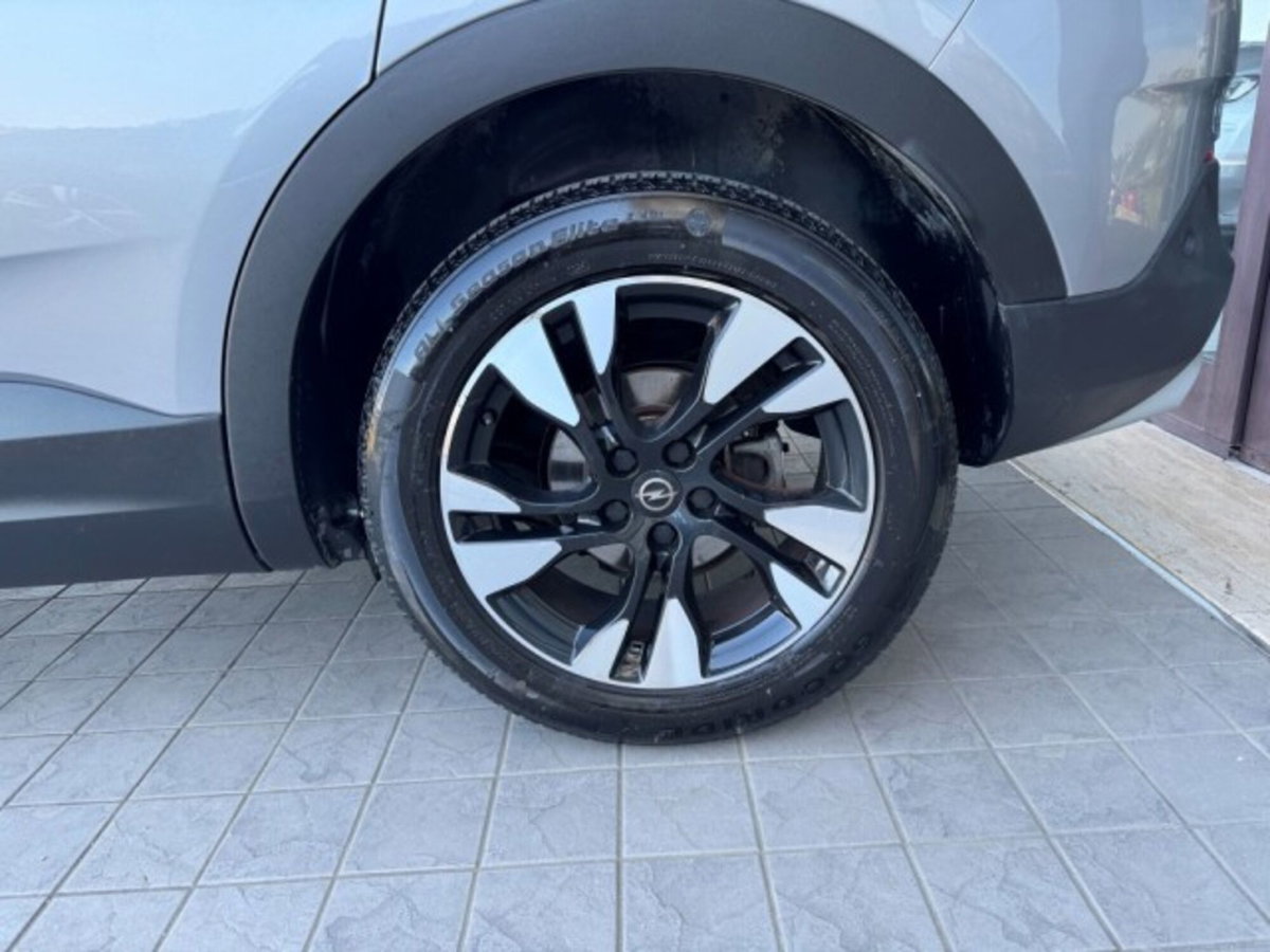 Opel Grandland X 1.6 diesel Ecotec Start&Stop Innovation (11)