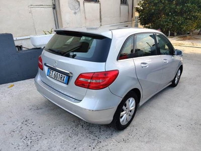 Mercedes-Benz Classe B 180 CDI Automatic Executive (18)