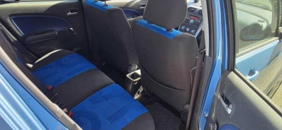 Opel Agila 1.2 16V 86CV Enjoy (12)