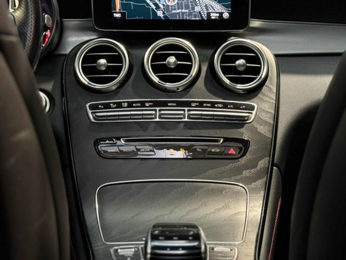 Mercedes-Benz GLC Coupé 43 4Matic Coupé AMG (15)