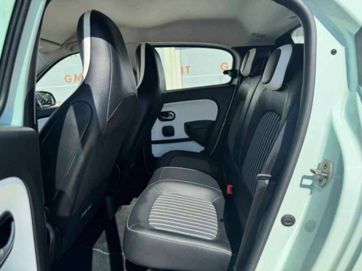 Renault Twingo SCe Stop&Start Intens (16)