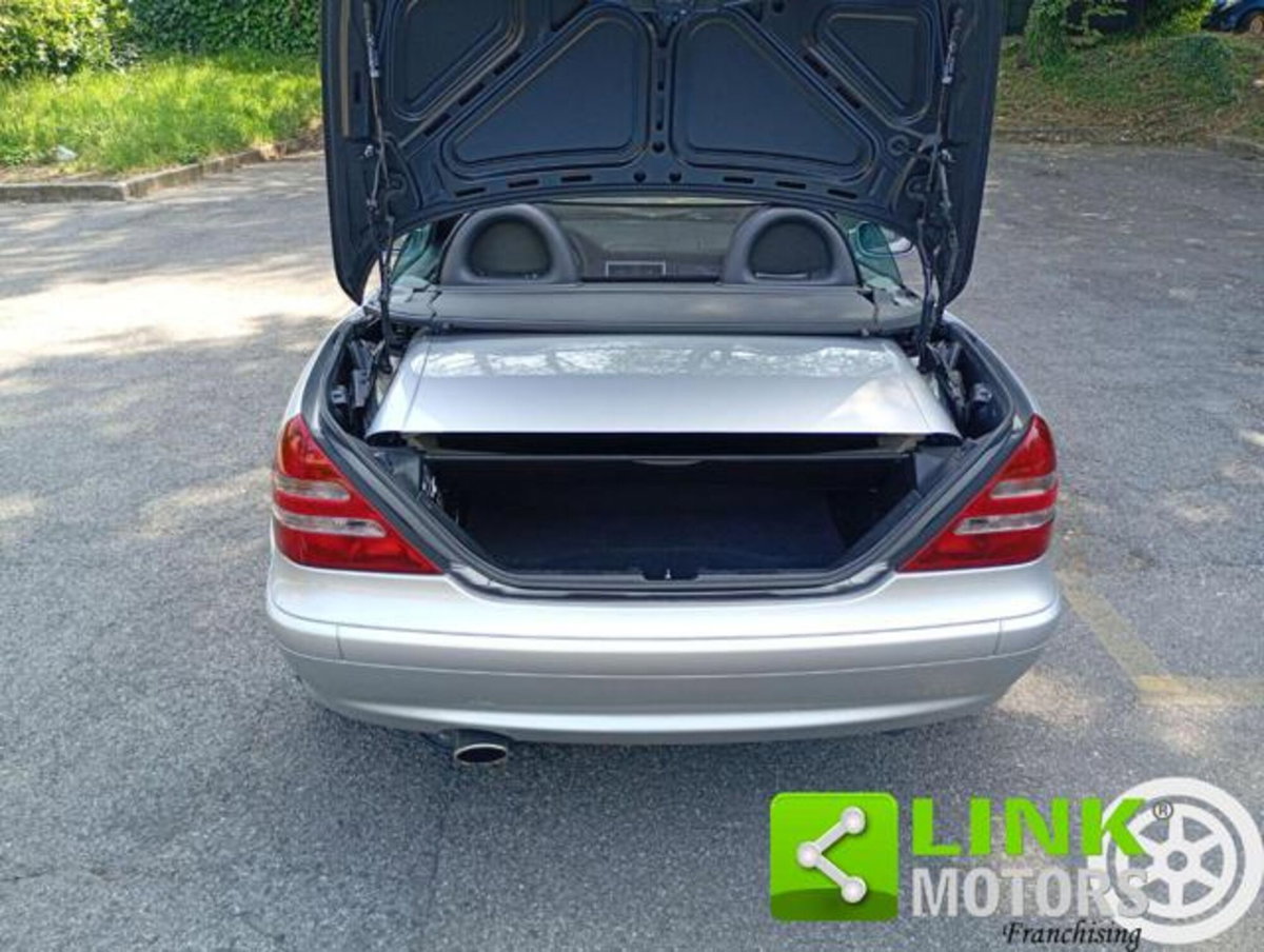 Mercedes-Benz SLK 200 cat Kompressor Evo (8)