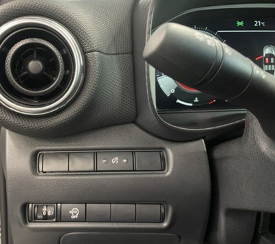 Nissan Juke 1.0 dig-t N-Connecta 114cv (2)
