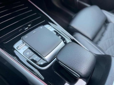 Mercedes-Benz GLB 200 d Automatic 4Matic Premium (16)