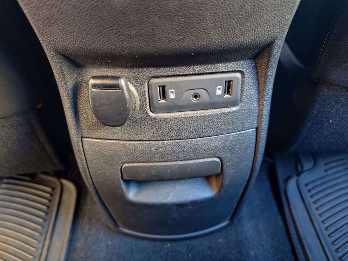 Renault Scenic E-Tech Electric 1.5 dCi 110CV EDC Energy (17)