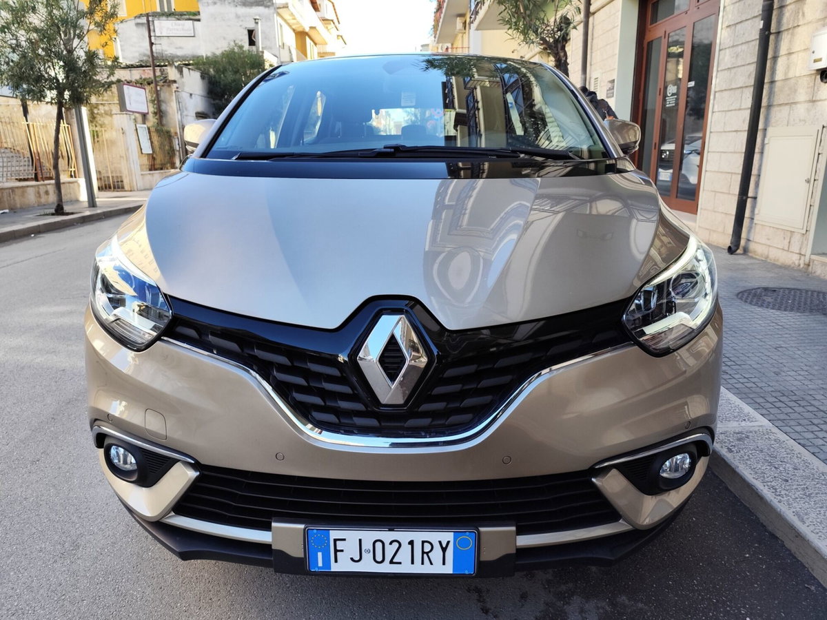 Renault Scenic E-Tech Electric 1.5 dCi 110CV EDC Energy (2)