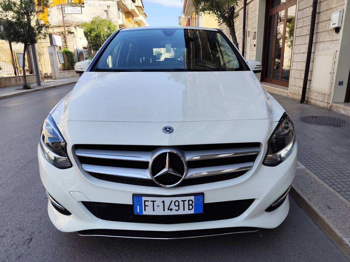 Mercedes-Benz Classe B 180 d Executive (2)