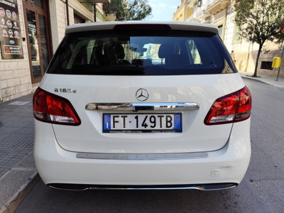 Mercedes-Benz Classe B 180 d Executive (9)