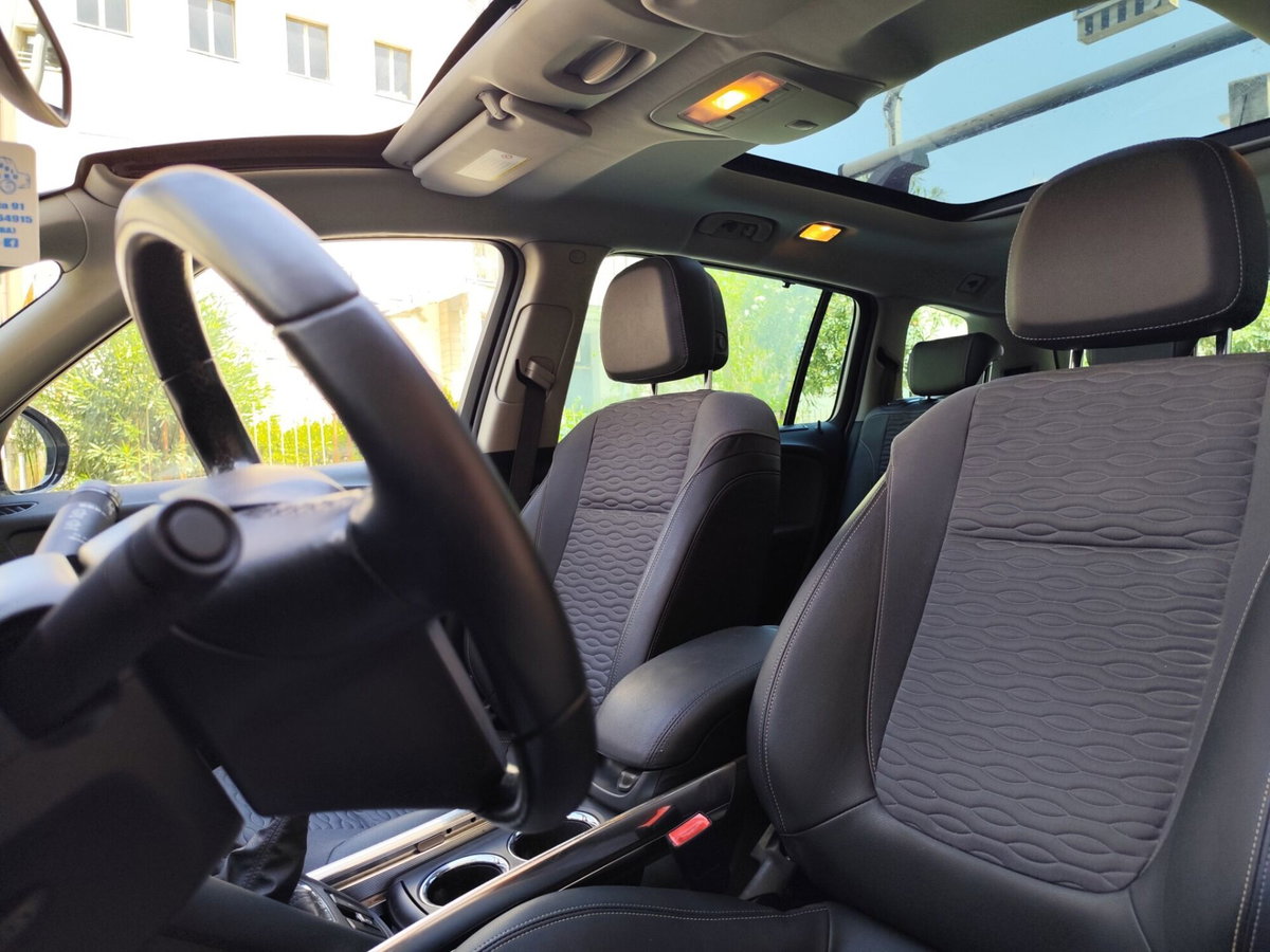 Opel Zafira Tourer 2.0 CDTi 130CV Cosmo (10)